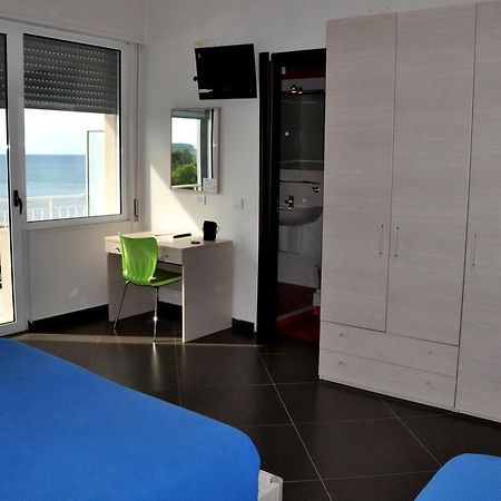 Albergo Riviera Spineta Battipaglia Eksteriør billede