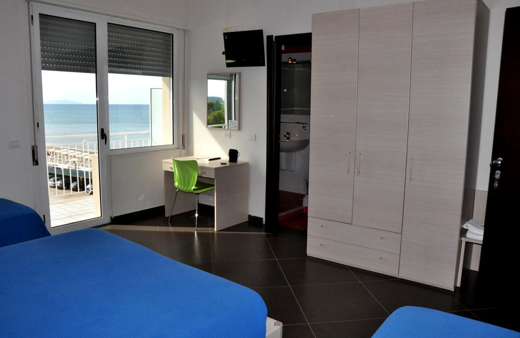 Albergo Riviera Spineta Battipaglia Eksteriør billede