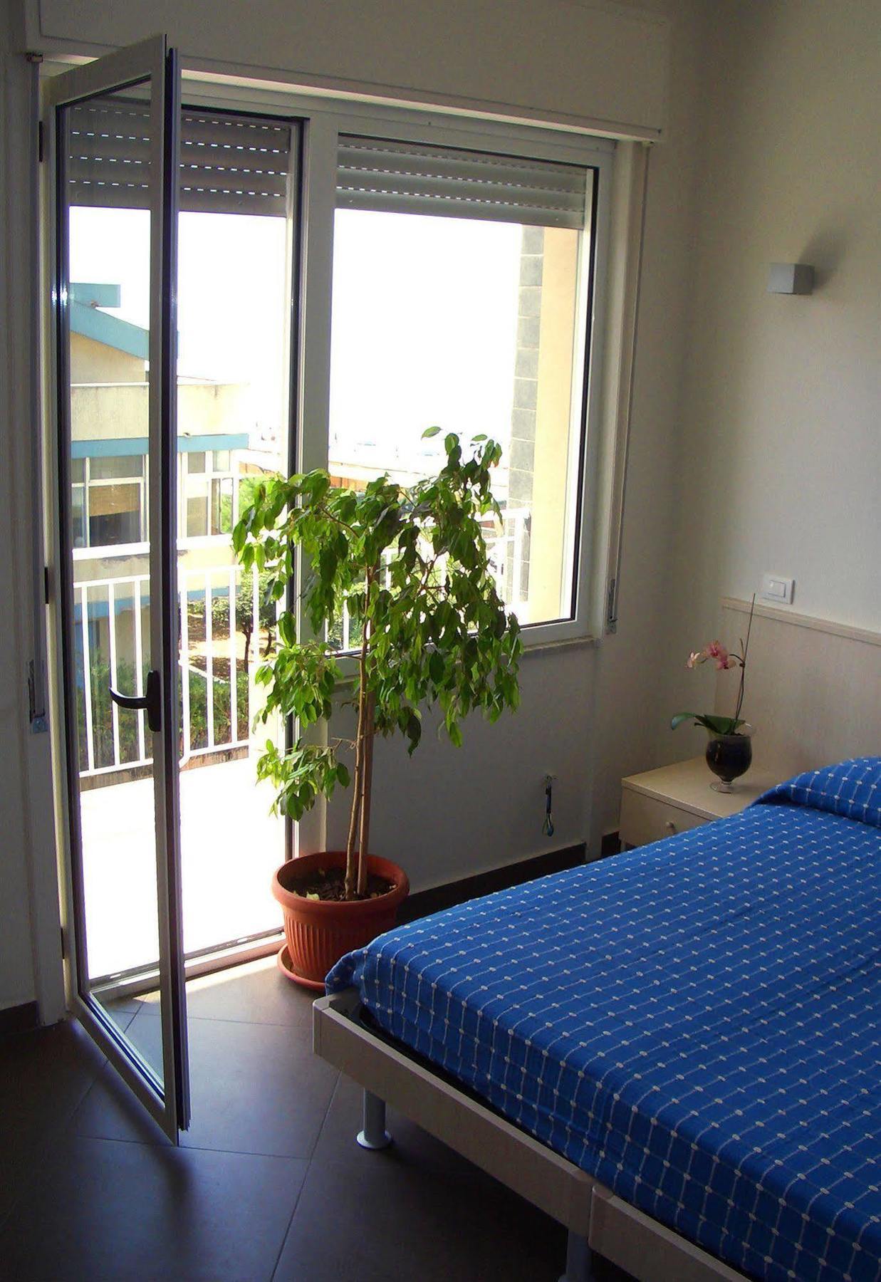 Albergo Riviera Spineta Battipaglia Eksteriør billede