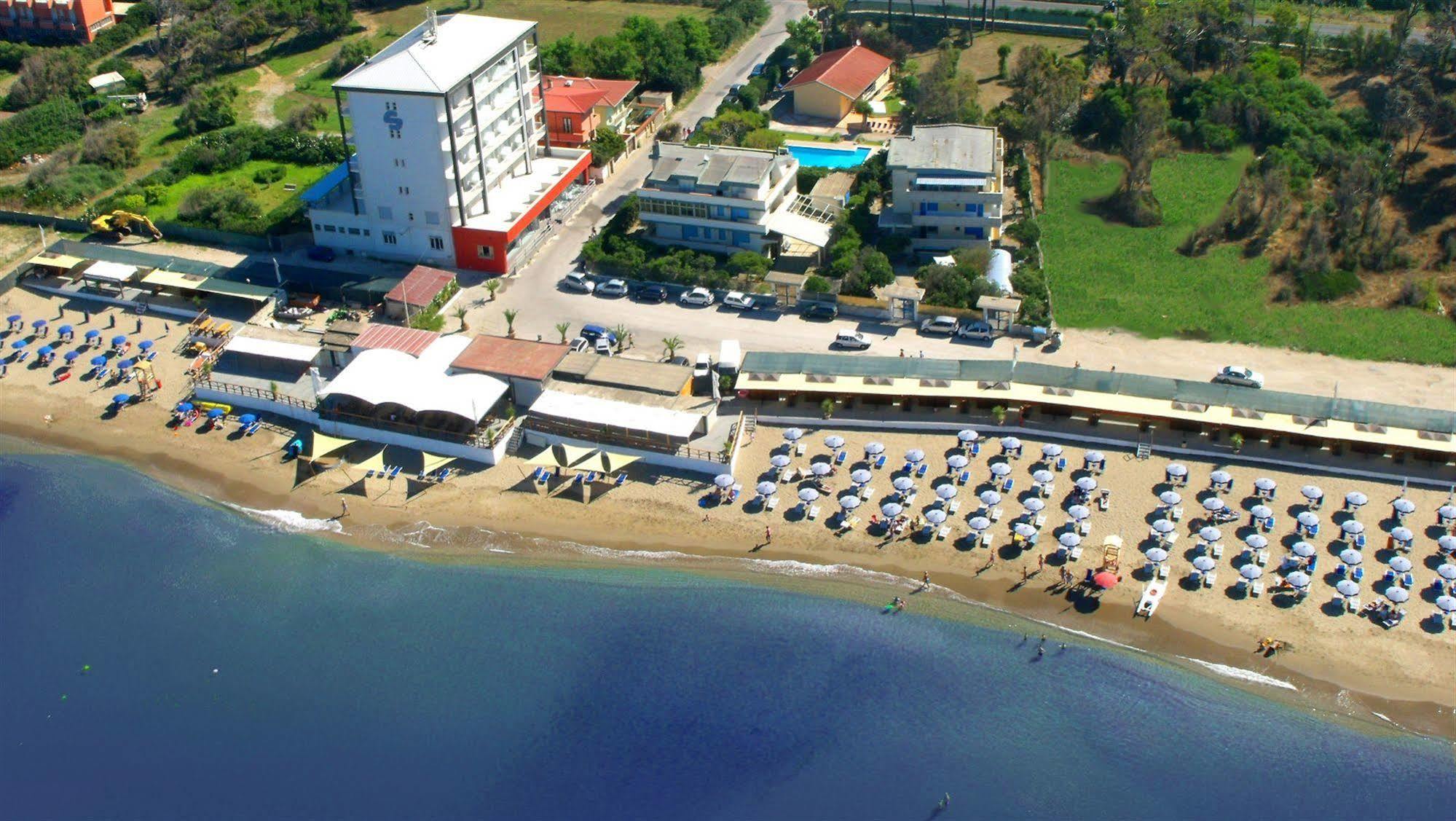 Albergo Riviera Spineta Battipaglia Eksteriør billede